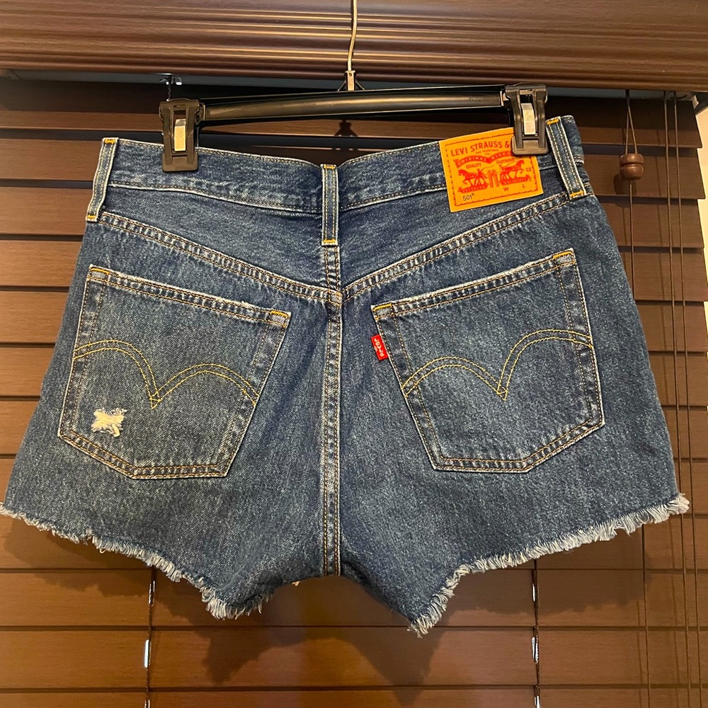 501 Levi’s denim shorts, W27